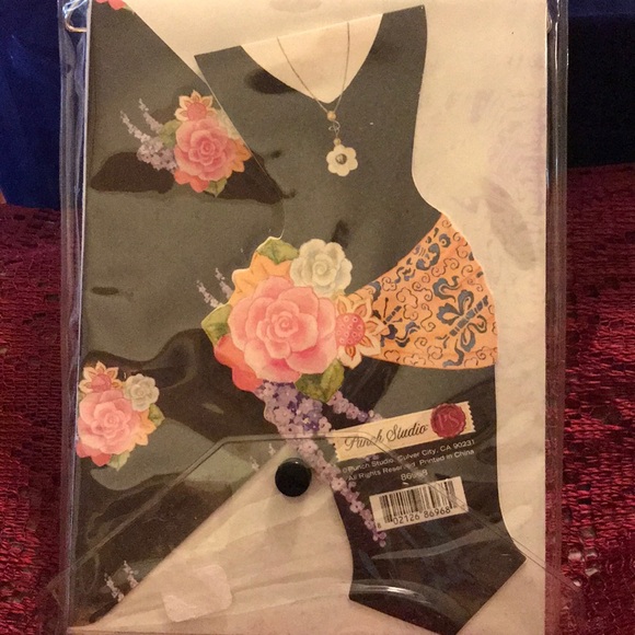 Punch Couture Stationary for Women - Picture 2 of 5